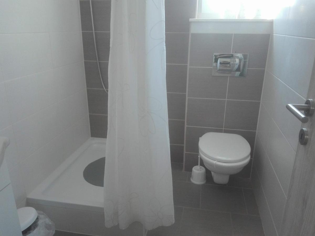 Apartman Bunaric Vir Eksteriør bilde
